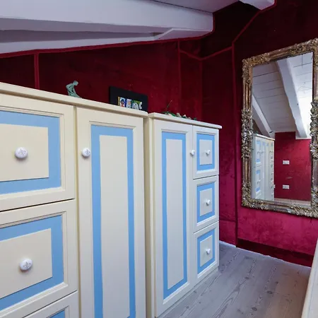 Daire Castello Luxury - Rosa Desenzano del Garda